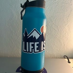 HidrateSpark Pro Steel | Bluetooth Water bottle | 32oz |  Blue with flow lid